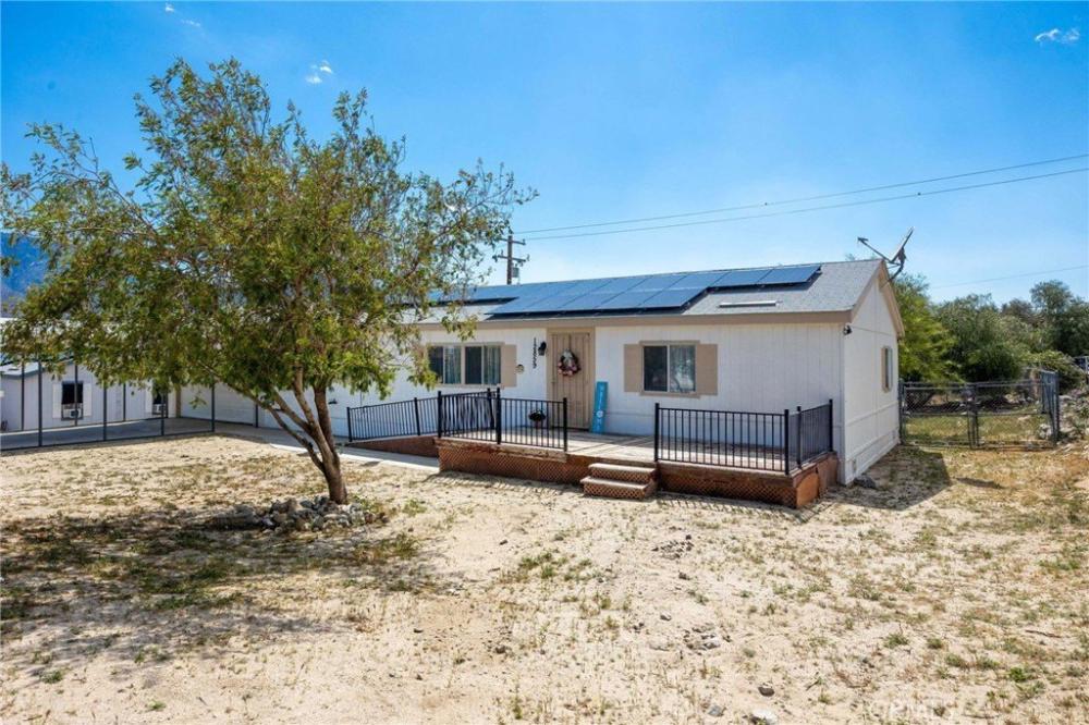 Currently Displayed Property Photo