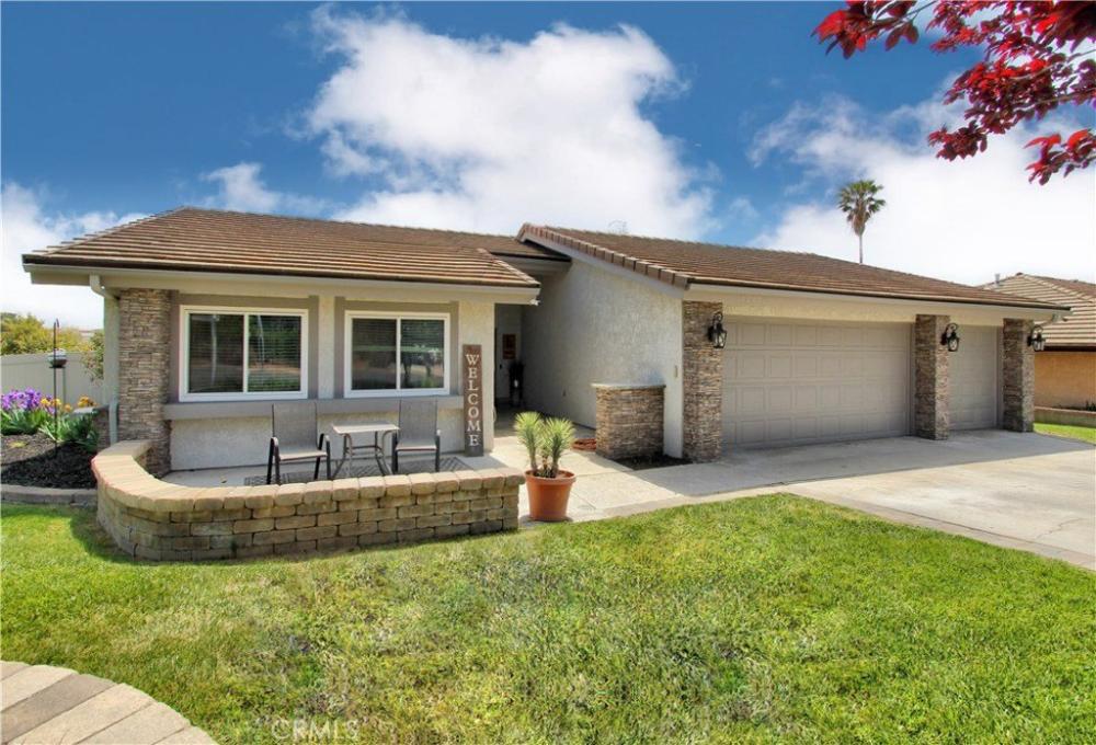 Currently Displayed Property Photo