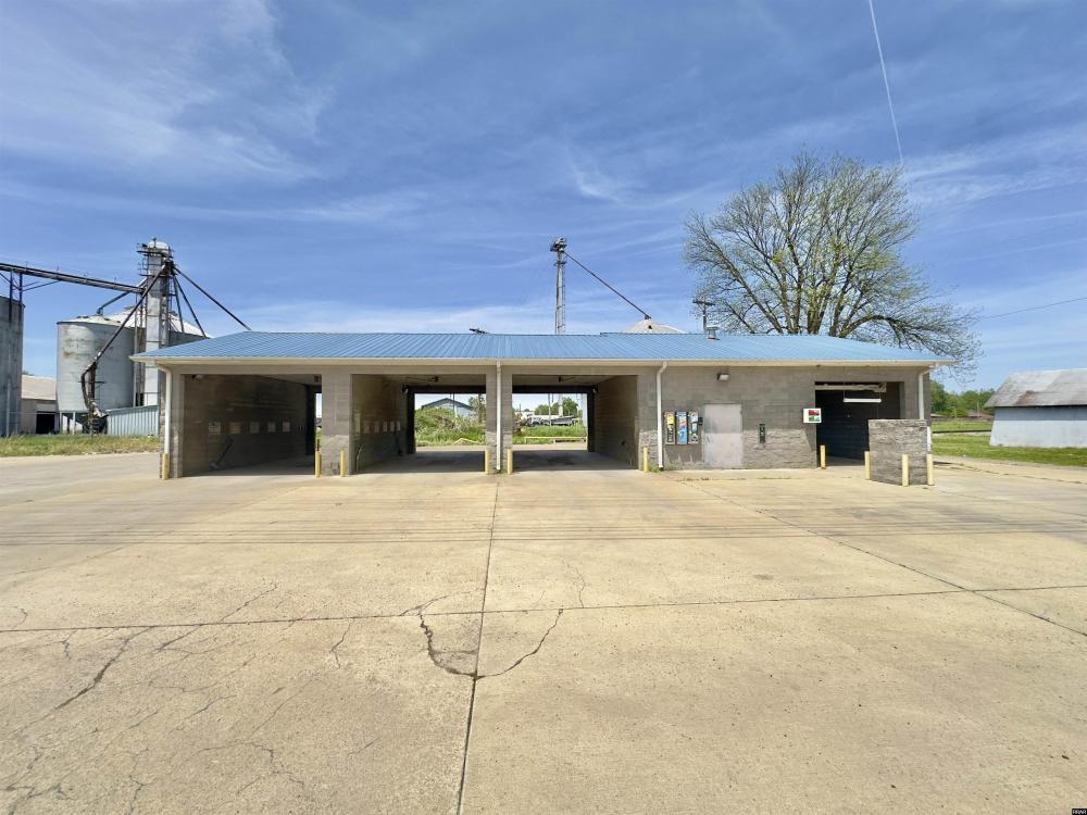 Currently Displayed Property Photo
