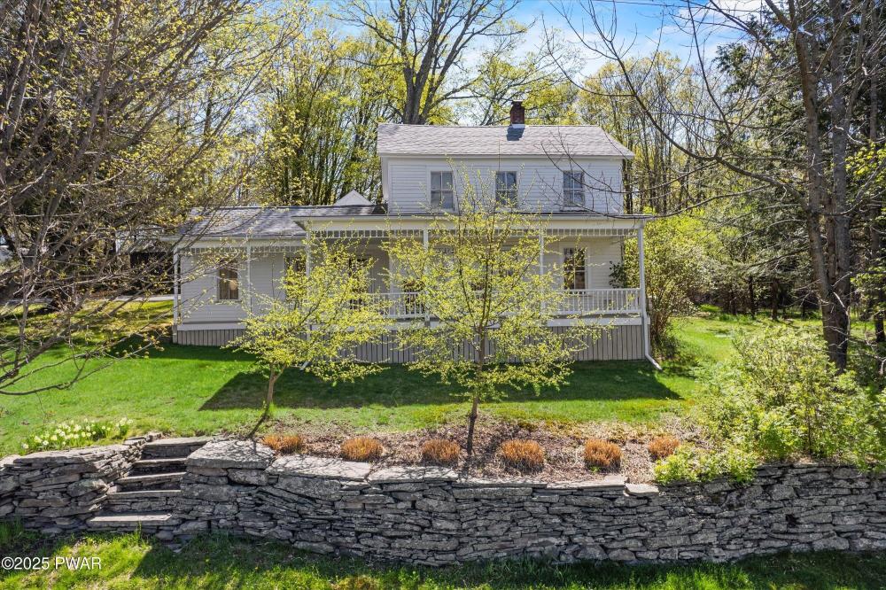 Currently Displayed Property Photo