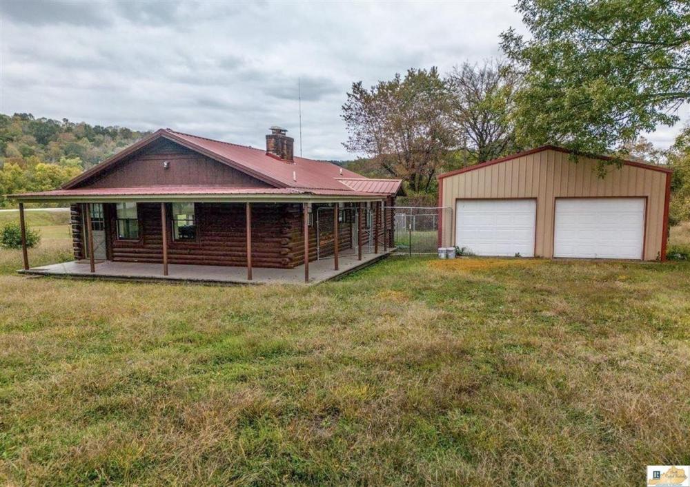 Currently Displayed Property Photo