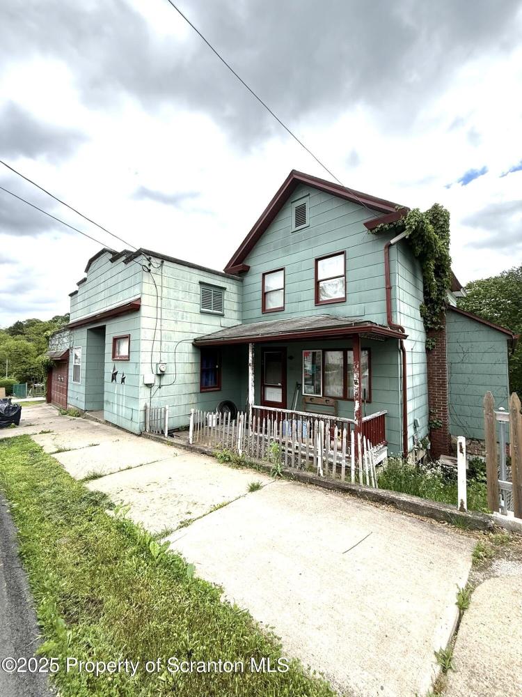 Currently Displayed Property Photo