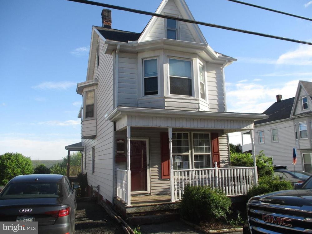 Currently Displayed Property Photo